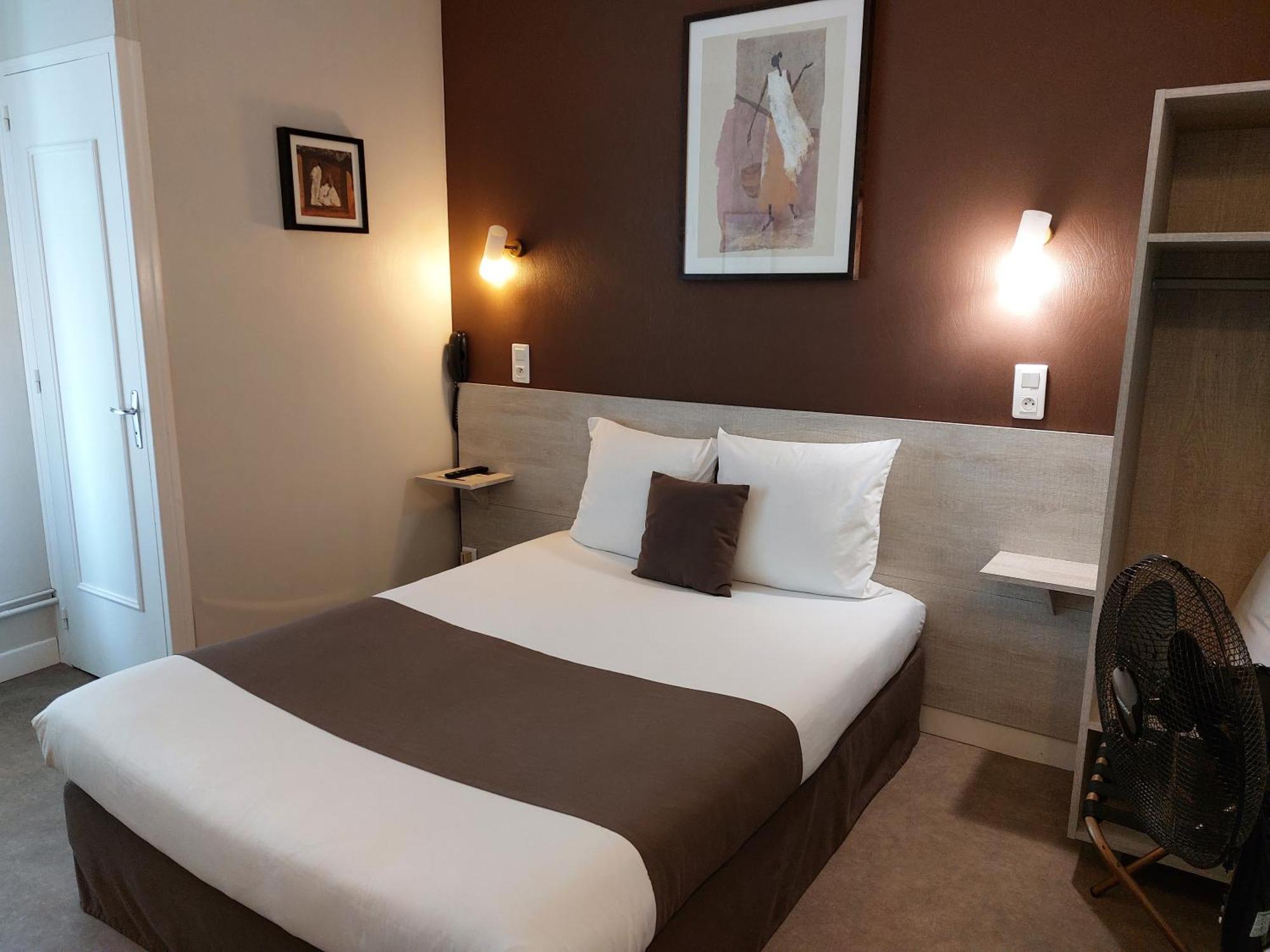 Cit'Hotel L'Europe - Cholet Gare Exteriér fotografie